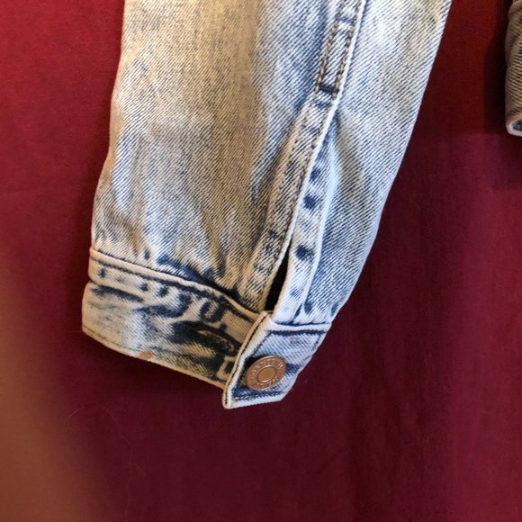 GAP WOMEN' S CLASSIC DENIM JEAN JACKET SIZE EXTRA SMALL XS NEW WITHOUT TAGS - Picture 7 of 12